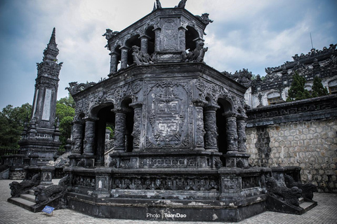 Hue: Crucero por el Río del Perfume con la Pagoda y Tumbas de Thien Mu