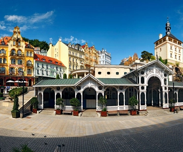 Da Praga: Escursione guidata di Karlovy Vary