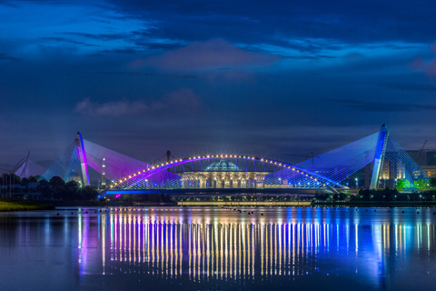 Visita a Putrajaya y Crucero por el Lago: Excursión desde Kuala Lumpur