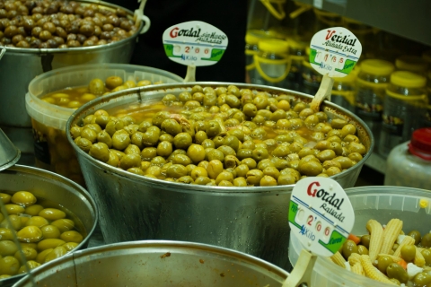 Sevilla: Tour del mercado de Triana con degustaciones.