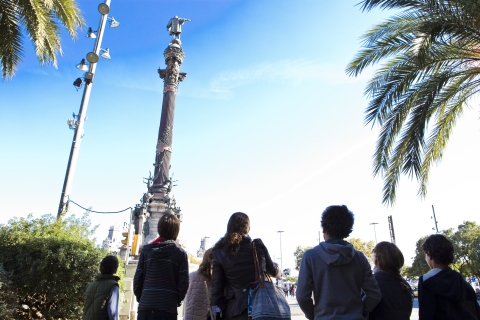 Barcelona: tour familiar tras los pasos de ColónTour privado en inglés