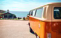 Tour de littoral du basque français dans une camionnette de 70 ans - Housity