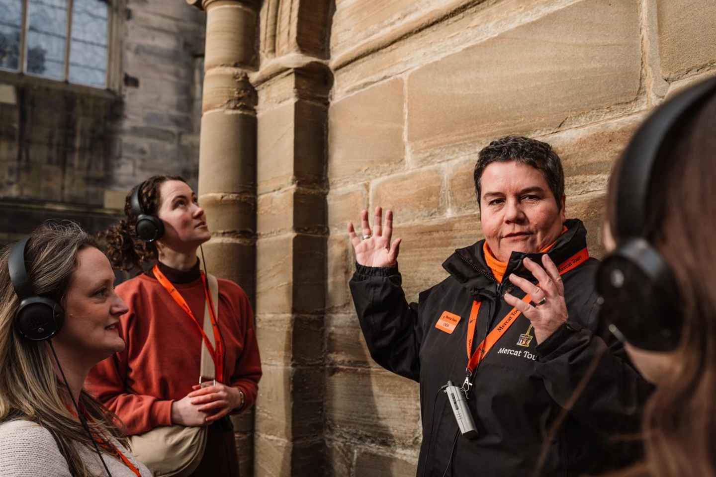 Edinburgh: Multi-Sensory Old Town Historical Walking Tour