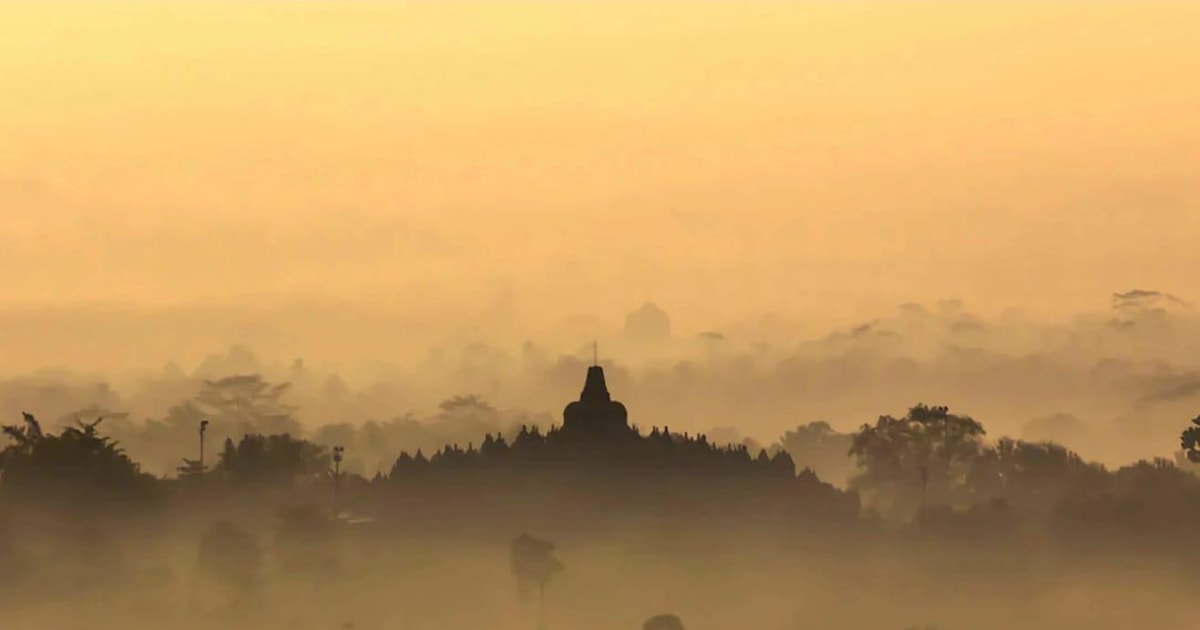 Yogyakarta: Sonnenaufgang Setumbu, Borobudur Und Prambanan Tour ...