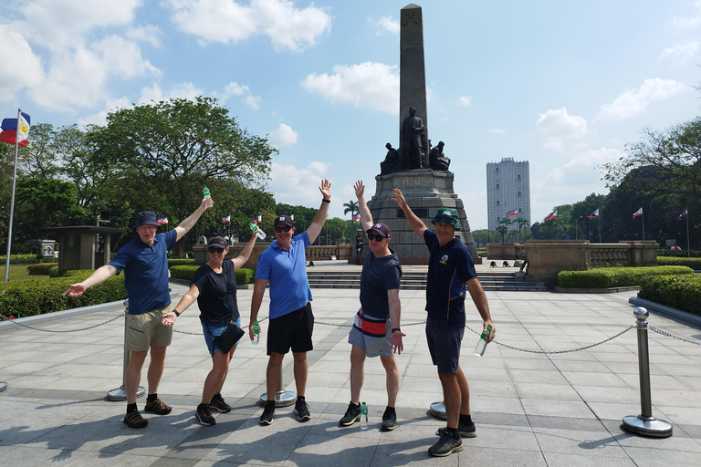 Manilla: Intramuros Tour 6 uur stadsrondleiding met Van Service