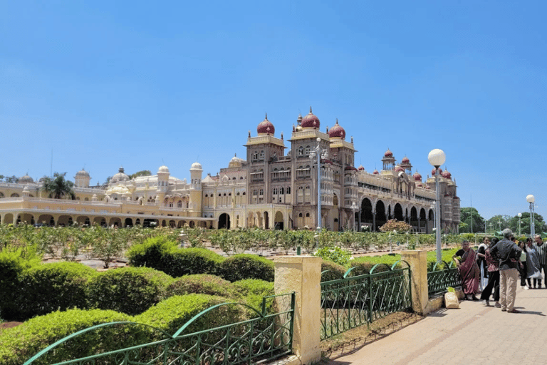 班加罗尔：迈索尔宫殿导览游（含门票）班加罗尔：迈索尔宫导览游（含门票）