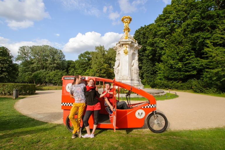 Berlin: Private E-Rickshaw Tour with Hotel Pickup Service 3-Hour Private Tour