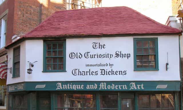 charles dickens walking tour