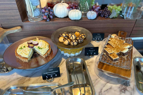 Tokyo : Visite en bus d'une journée avec déjeuner buffet et cérémonie du théDépart de Shinjuku