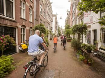 Amsterdams versteckte Idyllen: 3-stündige Fahrradtour Amsterdams versteckte Idyllen: 3-stündige Fahrradtour