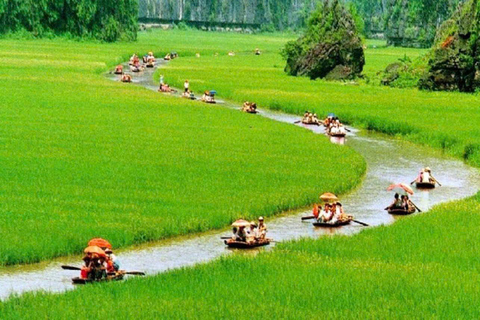 From Hanoi: 3-Day Ninh Binh & Pu Luong Nature Adventure Option 2: Deluxe Hotel & Deluxe Resort with Mountain View