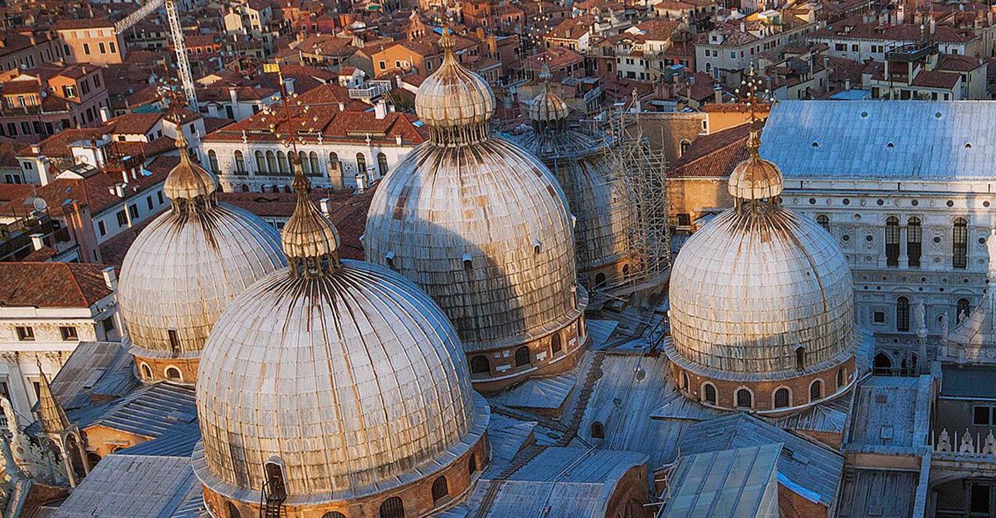 Full Venice Walking Tour: Doge's Palace and St. Mark's