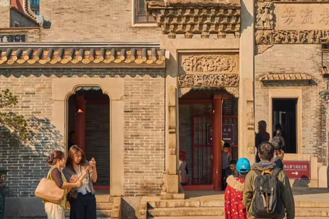 Guangzhou:Ancestral Temple Entry Ticket with Lion Dance Show