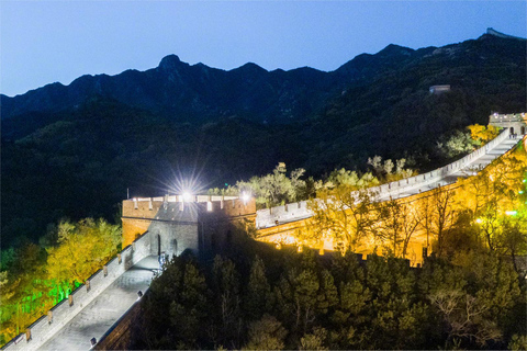 Pékin : Visite nocturne en bus de la Grande Muraille de Badaling-16:30-【Busda】Visite nocturne de Badaling avec billet