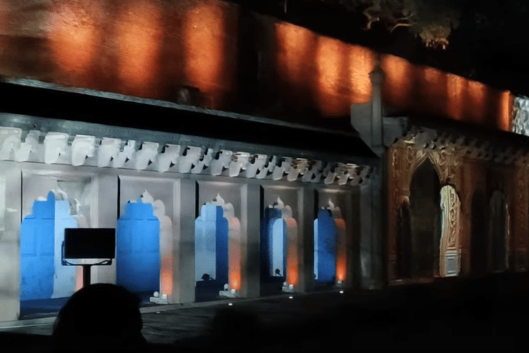Agra: Evening Agra Fort Light and Sound Show Guided Tour