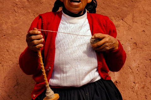 Flavor and Culture in Parcarhuasi: Ancestral Textiles and Pachamanca Banquet