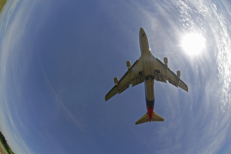 Kuala Lumpur Internationale Luchthaven 2-Weg TransferVervoer van en naar de internationale luchthaven van Kuala Lumpur