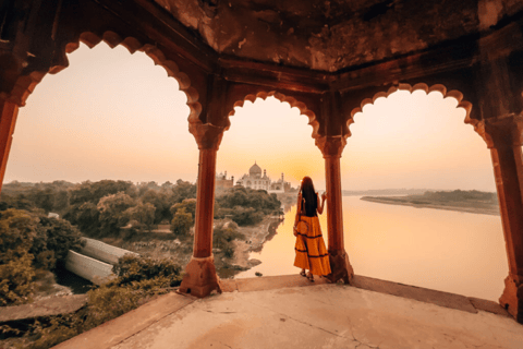 4-Day Golden Triangle Tour (Delhi–Agra–Jaipur)