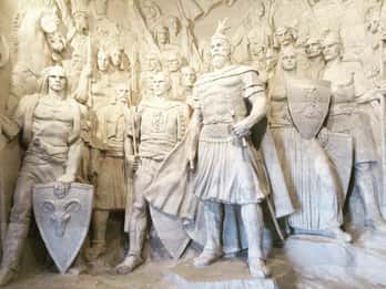 Tirana und Kruja Tagestour Tirana und Kruja Tagestour