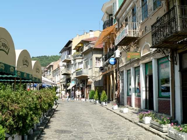 Veliko Tarnovo & Arbanasi Full day tour | GetYourGuide