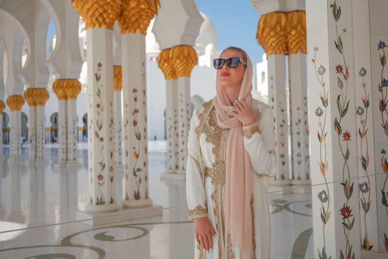 From Dubai Premium Abu Dhabi city tour in German GetYourGuide