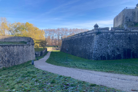 Cobblestones Tour Pamplona: Immersive Medieval Tour English Cobblestones Tour Pamplona: Immersive Medieval Tour English
