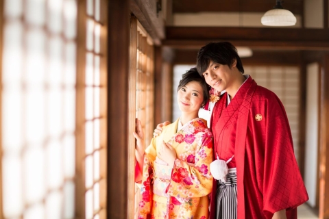 Kyoto: 1-Day Premium Kimono Rental