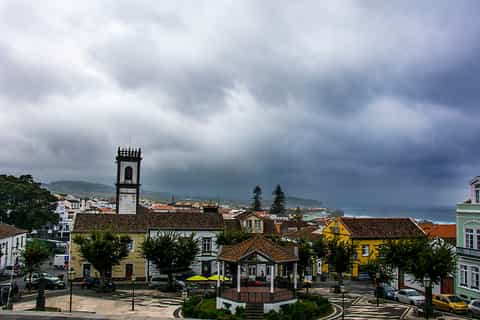São Miguel West: Full-Day Van Tour with Lunch