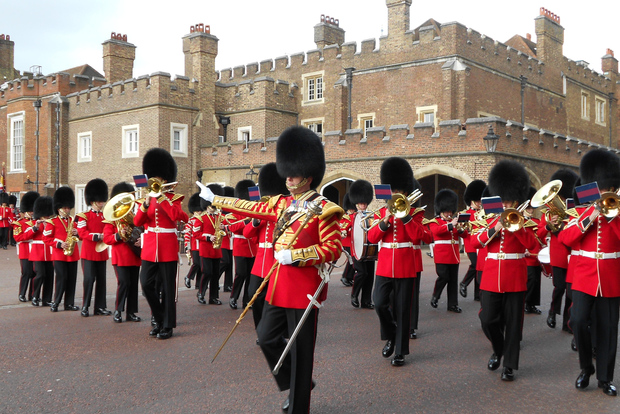 Londra: tour a piedi del Cambio della Guardia e Buckingham Palace