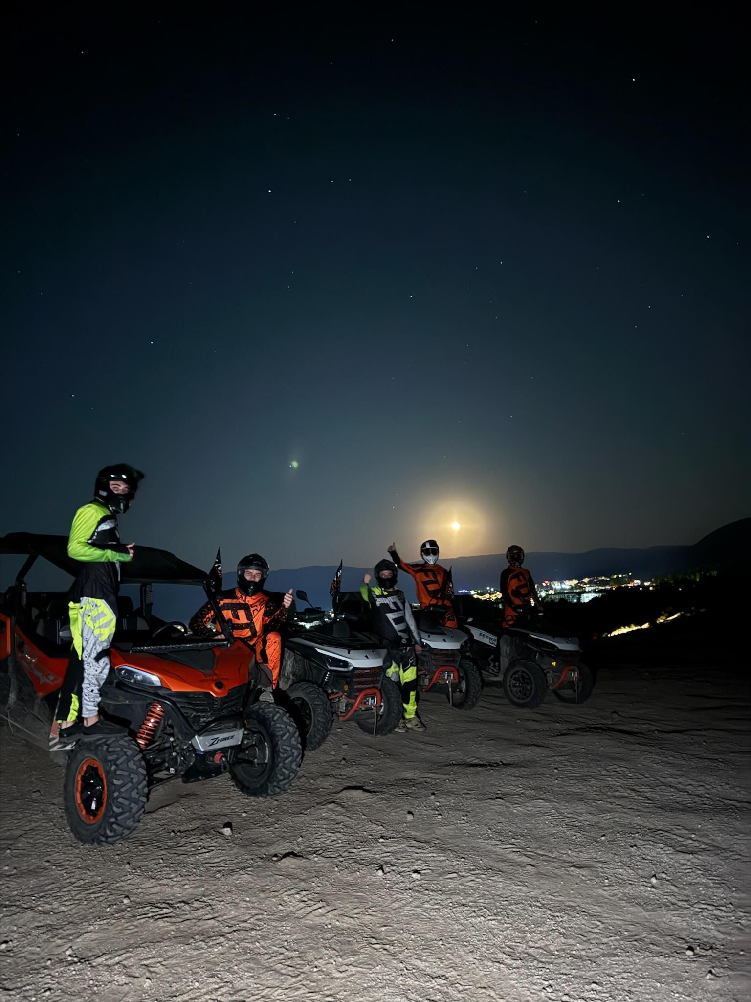 Bansko: 1,5-stündiges Quad-Abenteuer bei Nacht im Pirin-Gebirge