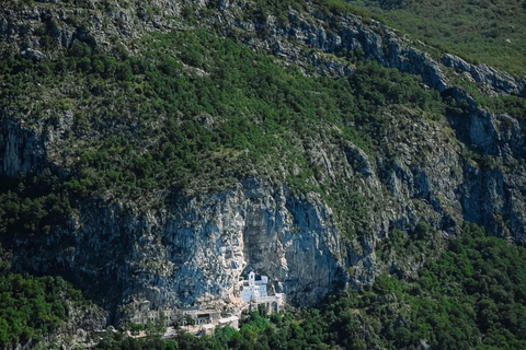 Nikšić: Private Panoramic Flight Nikšić: Private 15-minute panoramic flight