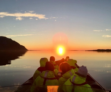 Midnight sun safari