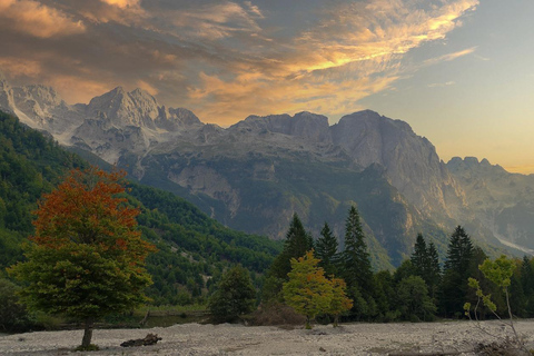 Von Tirana/Durres - Albanische Alpen und Theth: Ganztagestour