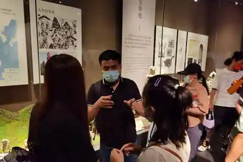 Chengdu：Chengdu Museum Professional Guided Tour