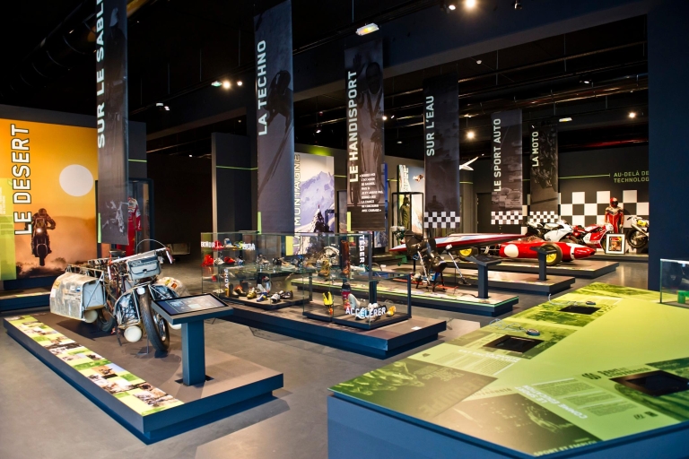 Niza: entrada al Musée National du SportEntrada para la exposición permanente del Museo Nacional