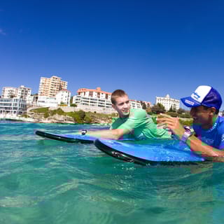 Half-Day Bondi Surf Experience with Beachside Lunch