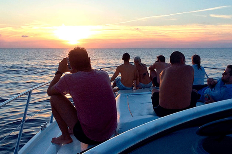 Ultimate Party Combo Cartagena Sunset Boat Party & Pub Crawl Cartagena Sunset Party Boat & Pub Crawl Experience