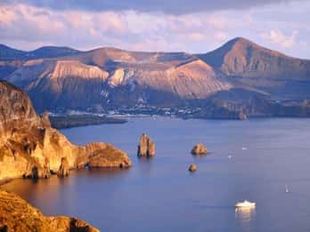 From Milazzo: Lipari and Vulcano Day Trip