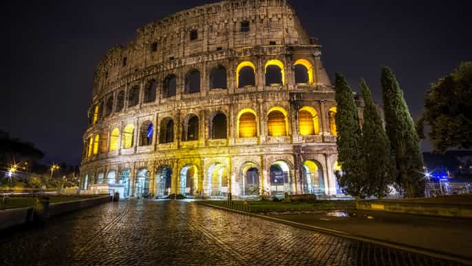 roma tour coliseo de noche con subterráneos