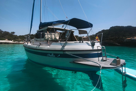 Menorca: 2-Hour Private Sailing Trip from Cala Galdana