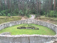 De Vilnius, Château de Trakai et Visite commémorative de Paneriai - Hizvo