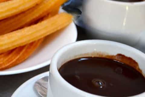 Madrid: 1-Hour Segway Tour with Chocolate and Churros