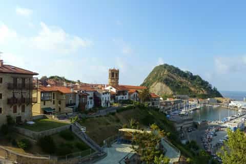 From Bilbao: Loyola, Getaria, Zarauz and San Sebastian Tour