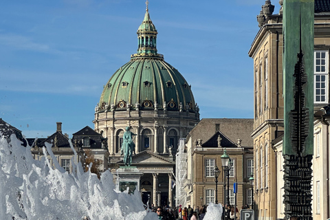 Copenhagen: City Highlights Walking Tour with Canal Ride