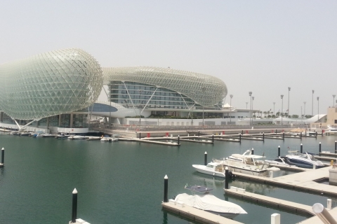 Sport and Luxury in Abu Dhabi: 1-Day Tour from Abu Dhabi Sport and Luxury in Abu Dhabi: 1-Day Tour from Dubai