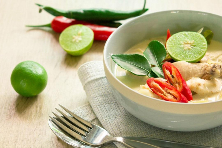 Cours de cuisine thaïlandaise d'une demi-journée à Ao Nang, Krabi