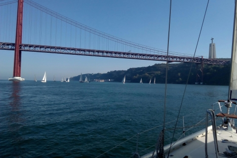 Everyday Tours: Sailing Trips Lisbon Harbor Everyday Tours: Sailing Trips Lisbon