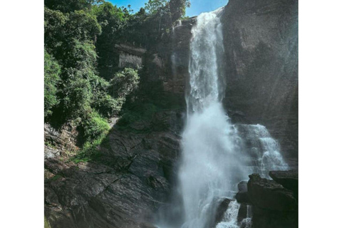 De Kandy a Nuwaraeliya en Tuk Tuk local