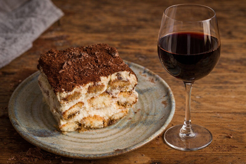 45 min from Milano/Genova: Truffle Hunting + Trattoria Lunch