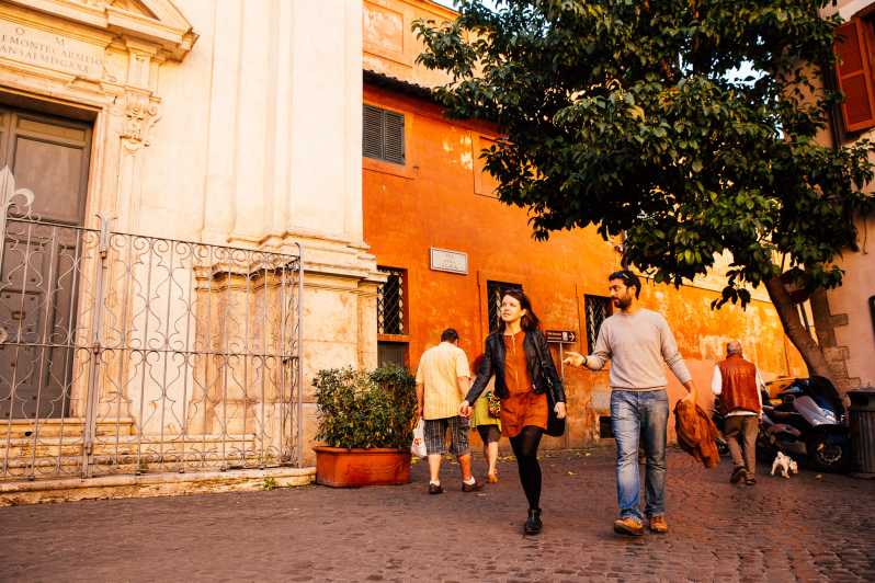 Rome: Off-the-Beaten-Track Private Walking Tour